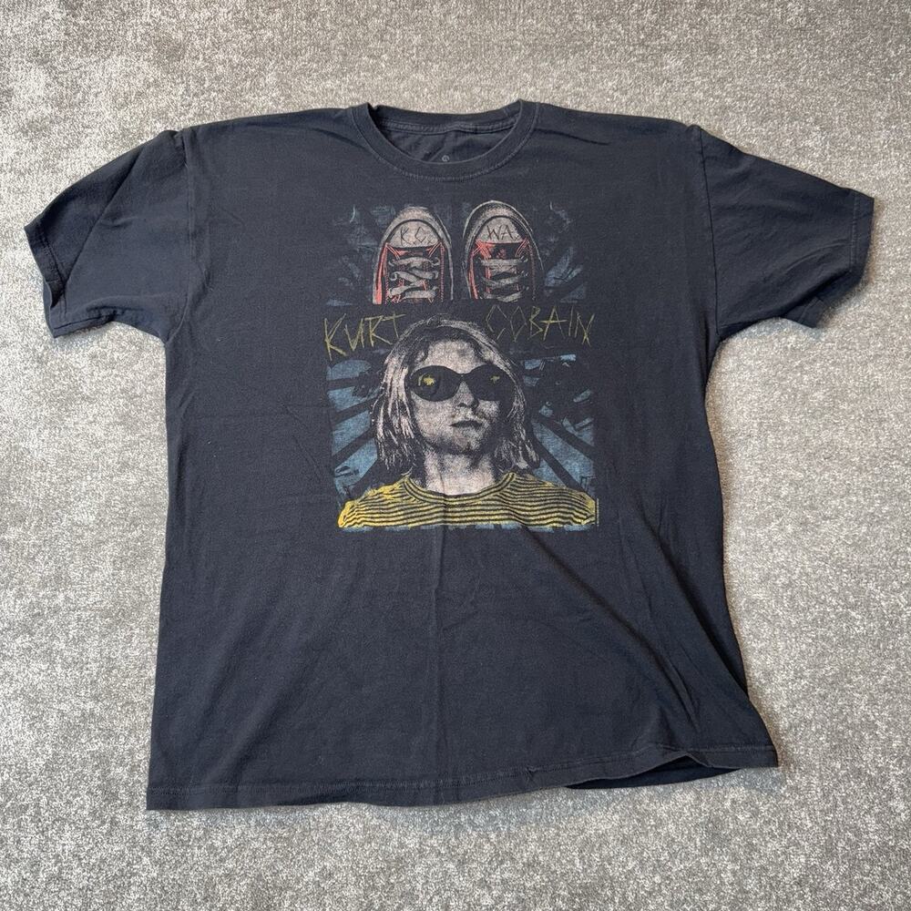 2012 Kurt Cobain The End of the Music Black Bravado T-Shirt‎ Adult Size XL Mens